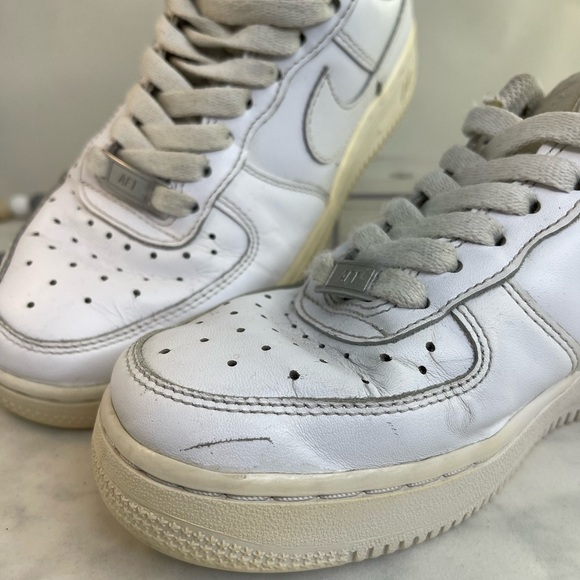 Nike Nike Air Force 1 Low White sneakers DD8959-100 Size 6 - Picture 9 of 9